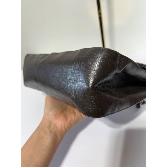 Chanel Double Flap Shoulder Bag - Picture 16 of 16